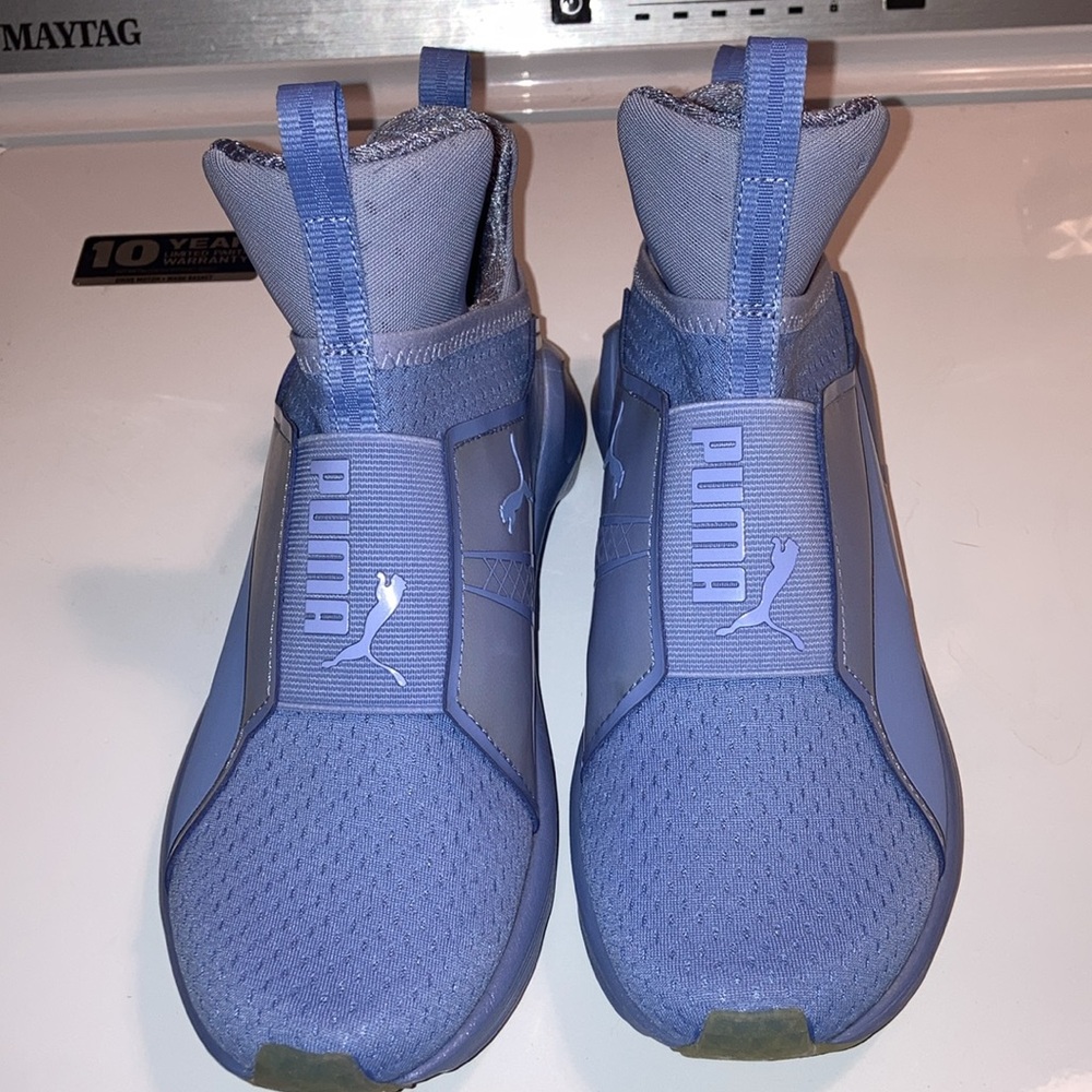 Puma - Picture 4 of 5